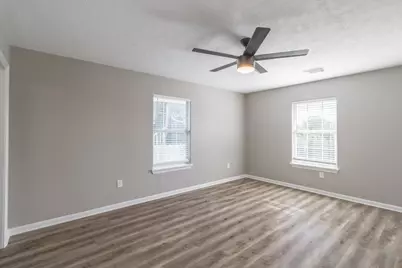 725 10th Street, Dickinson, TX 77539 - Photo 18