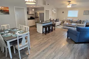 4222 Mason Dr, Galveston, TX 77554 - Photo 2