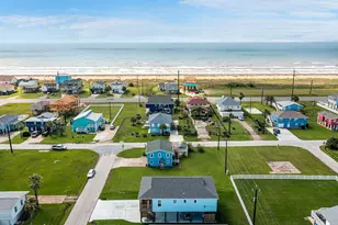 4222 Mason Dr, Galveston, TX 77554 - Photo 4