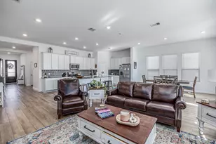 9607 Sterling Arbor Dr, Baytown, TX 77521 - Photo 8