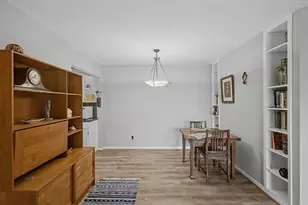 7575 Katy Fwy, Houston, TX 77024 - Photo 6