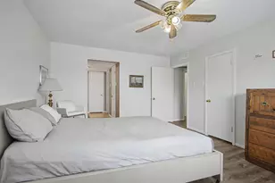 7575 Katy Fwy, Houston, TX 77024 - Photo 14