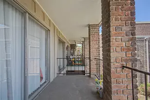 7575 Katy Fwy, Houston, TX 77024 - Photo 18