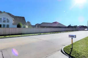604 Golfview Dr, Richmond, TX 77469 - Photo 40