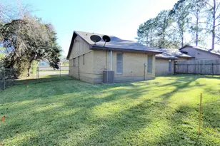 604 Golfview Dr, Richmond, TX 77469 - Photo 22