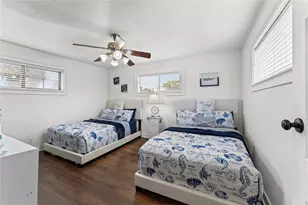 1901 Bayou Homes Dr, Galveston, TX 77551 - Photo 22