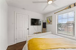 1901 Bayou Homes Dr, Galveston, TX 77551 - Photo 26