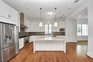 1608 Nevada St, Houston, TX 77006 - Photo 10