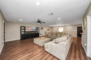 526 Co Rd 4321, Dayton, TX 77535 - Photo 8
