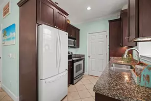 7000 Seawall Blvd, Galveston, TX 77551 - Photo 10