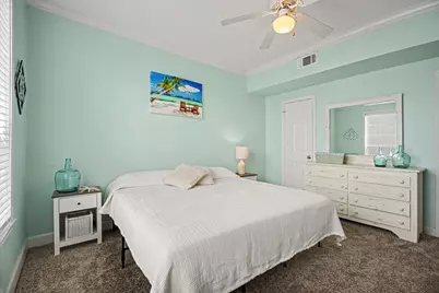 7000 Seawall Boulevard #622, Galveston, TX 77551 - Photo 14
