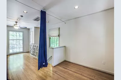 2250 W Main Street, Houston, TX 77098 - Photo 14