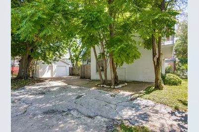 2250 W Main Street, Houston, TX 77098 - Photo 4