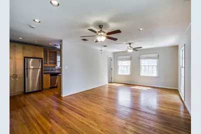 2250 W Main Street, Houston, TX 77098 - Photo 6