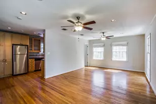 2250 W Main St, Houston, TX 77098 - Photo 6