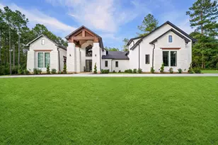437 Sundog Rd, Huntsville, TX 77340 - Photo 6