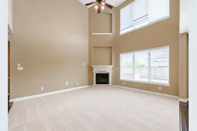4607 Rockton Hills Lane, Sugar Land, TX 77479 - Photo 8