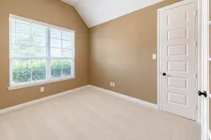 4607 Rockton Hills Ln, Sugar Land, TX 77479 - Photo 18
