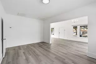 1330 Yale St, Houston, TX 77008 - Photo 4