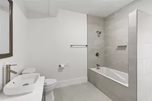 1330 Yale St, Houston, TX 77008 - Photo 8