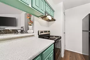 6001 Reims Rd, Houston, TX 77036 - Photo 18