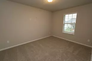 18542 Karlynn St, New Caney, TX 77357 - Photo 10