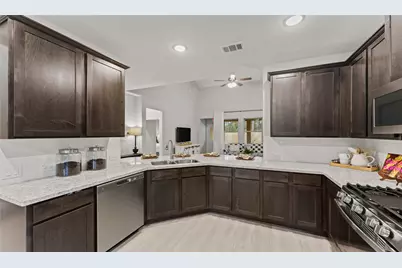 18542 Karlynn Street, New Caney, TX 77357 - Photo 10