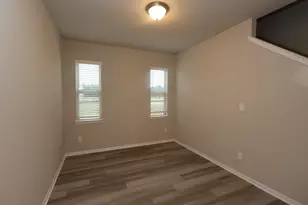 18542 Karlynn St, New Caney, TX 77357 - Photo 2