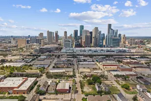 1212 St Charles, Houston, TX 77003 - Photo 22