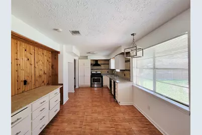 409 S Travis, Deer Park, TX 77536 - Photo 10
