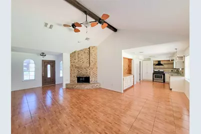 409 S Travis, Deer Park, TX 77536 - Photo 6