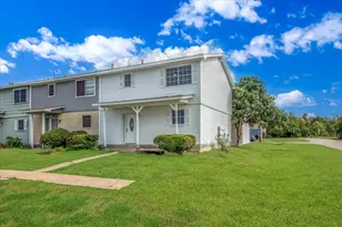 1231 Oregon St, La Porte, TX 77571 - Photo 2