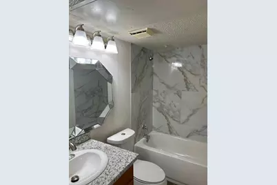 10555 Turtlewood Court #2111, Houston, TX 77072 - Photo 16