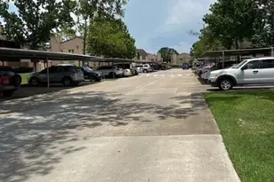 10555 Turtlewood Ct, Houston, TX 77072 - Photo 6