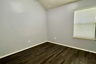 3210 Blue Bonnet Dr, Texas City, TX 77591 - Photo 36