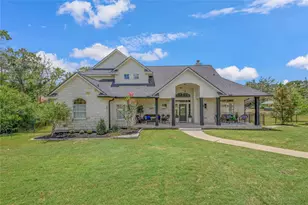 442 Shady Creek Dr, Bryan, TX 77808 - Photo 2