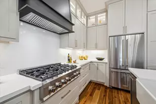 1518 31st St, Galveston, TX 77550 - Photo 14