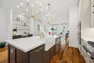 1518 31st St, Galveston, TX 77550 - Photo 16