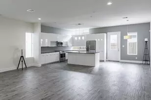5416 Robusto Pl, Houston, TX 77091 - Photo 4