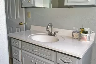 1619 W 8th St, Freeport, TX 77541 - Photo 28