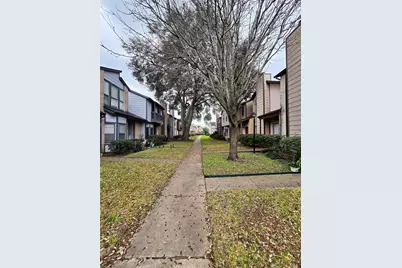 12400 Brookglade Circle #44, Houston, TX 77099 - Photo 2