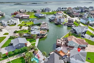 1751 Tiki Dr, Tiki Island, TX 77554 - Photo 1