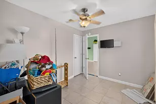 1751 Tiki Dr, Tiki Island, TX 77554 - Photo 22