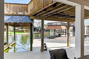 1751 Tiki Dr, Tiki Island, TX 77554 - Photo 28