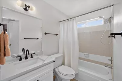 1751 Tiki Drive, Tiki Island, TX 77554 - Photo 20