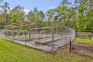 229 Sundog Rd, Huntsville, TX 77340 - Photo 44