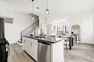 3313 Baer St, Houston, TX 77020 - Photo 10