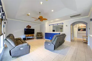 13719 Mutiny Ln, Galveston, TX 77554 - Photo 8