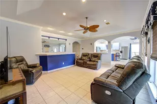 13719 Mutiny Ln, Galveston, TX 77554 - Photo 10