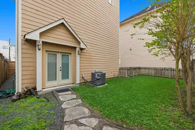 1714 Ovid Street #C, Houston, TX 77007 - Photo 24